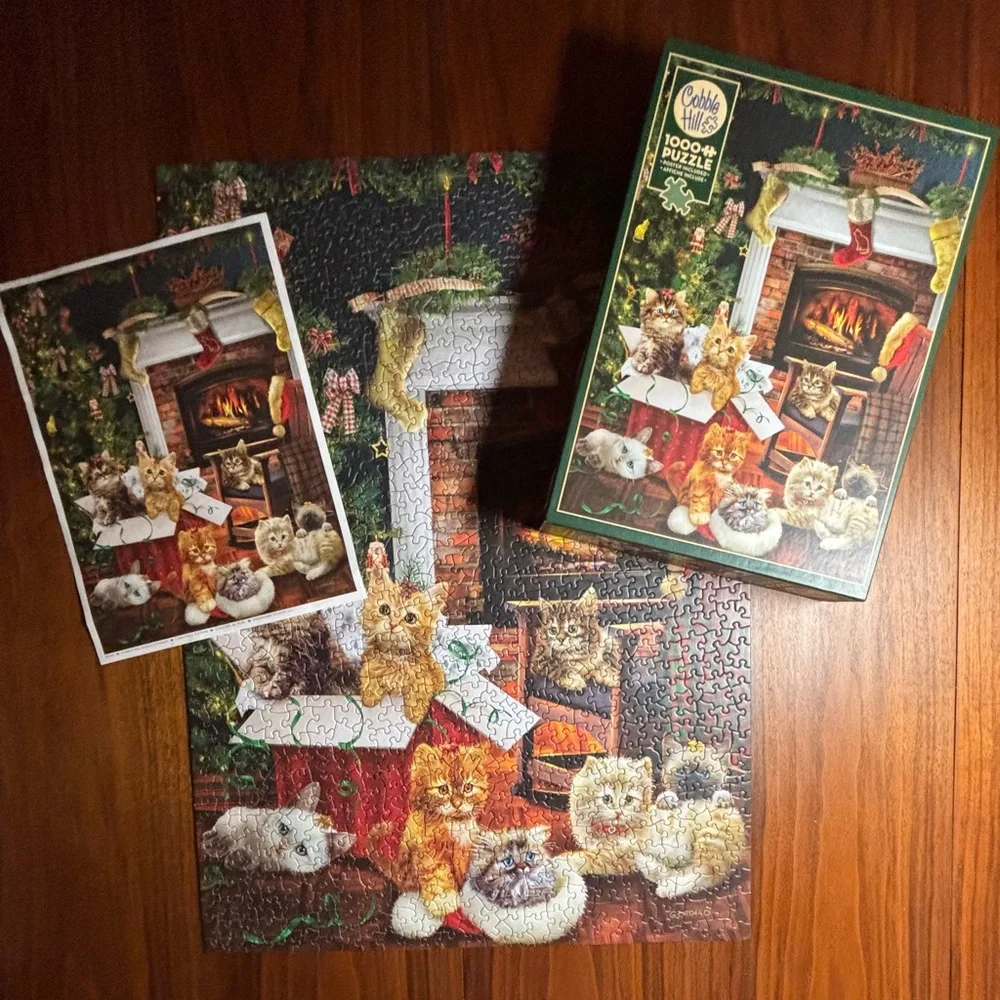 Cobble Hill Christmas Kittens Puzzle 1000 pc Jigsaw Cats Tree Presents Cute Cozy - Picture 2 of 4
